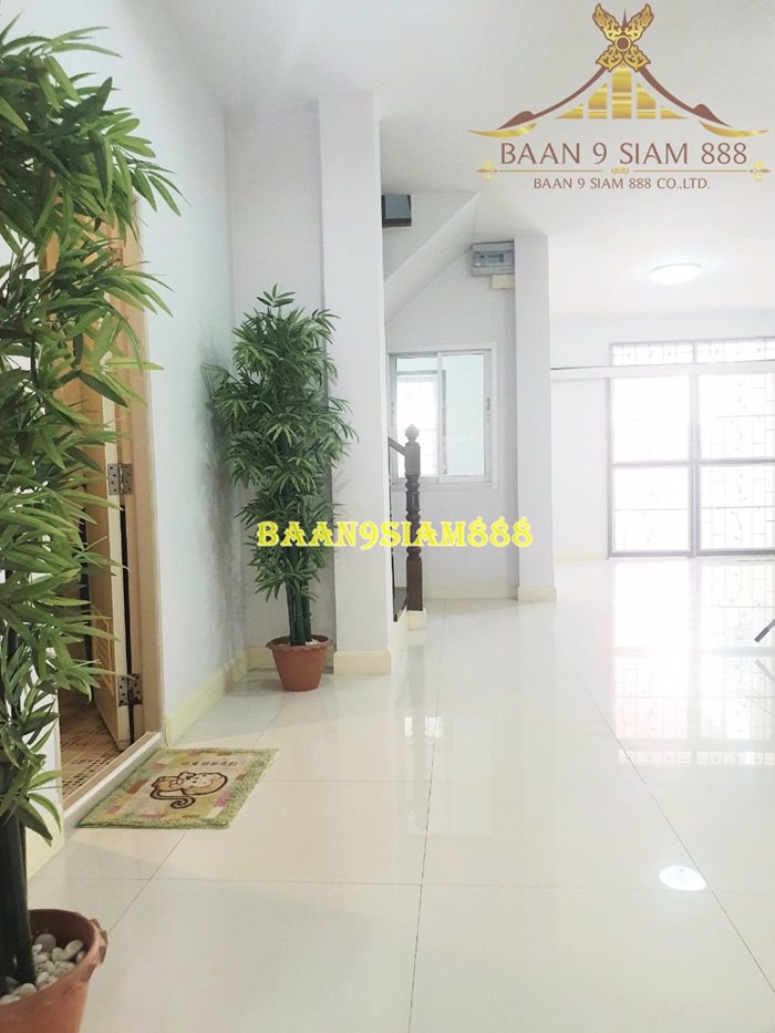 ทาวน์เฮ้าส์-2ชั้น-หมู่บ้านเปี่ยมสุข-ปากเกร็ด