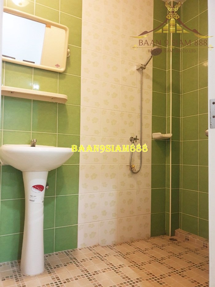 ทาวน์เฮ้าส์-2ชั้น-หมู่บ้านเปี่ยมสุข-ปากเกร็ด