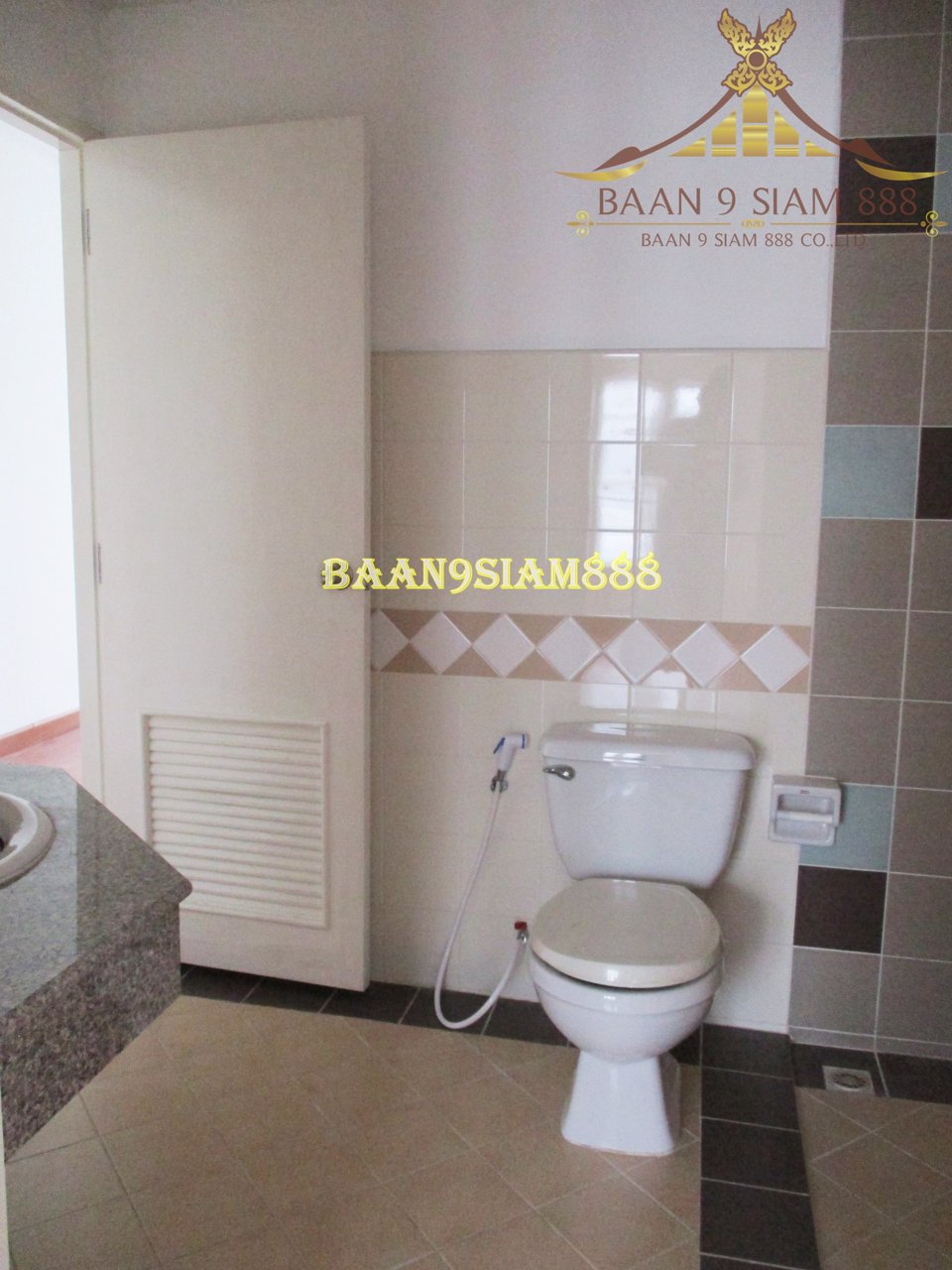 ทาวน์เฮ้าส์-หมู่บ้าน-มนวดีเอ็กซ์คลูซีฟ