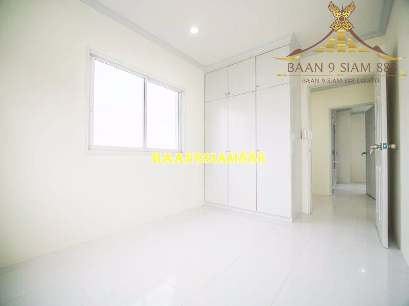 ทาวน์เฮ้าส์-หมู่บ้าน-ศุภากร-แปลงมุม