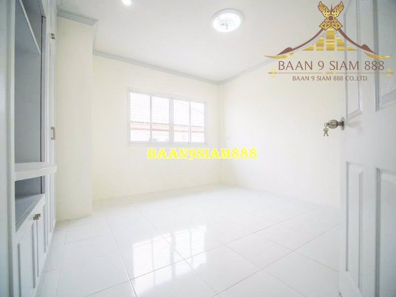 ทาวน์เฮ้าส์-หมู่บ้าน-ศุภากร-แปลงมุม