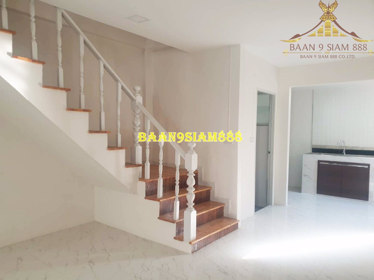 ทาวน์เฮ้าส์-หมู่บ้าน-กฤษติญา3-แปลงมุม