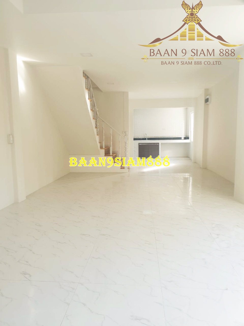 ทาวน์เฮ้าส์-หมู่บ้าน-กฤษติญา3-แปลงมุม