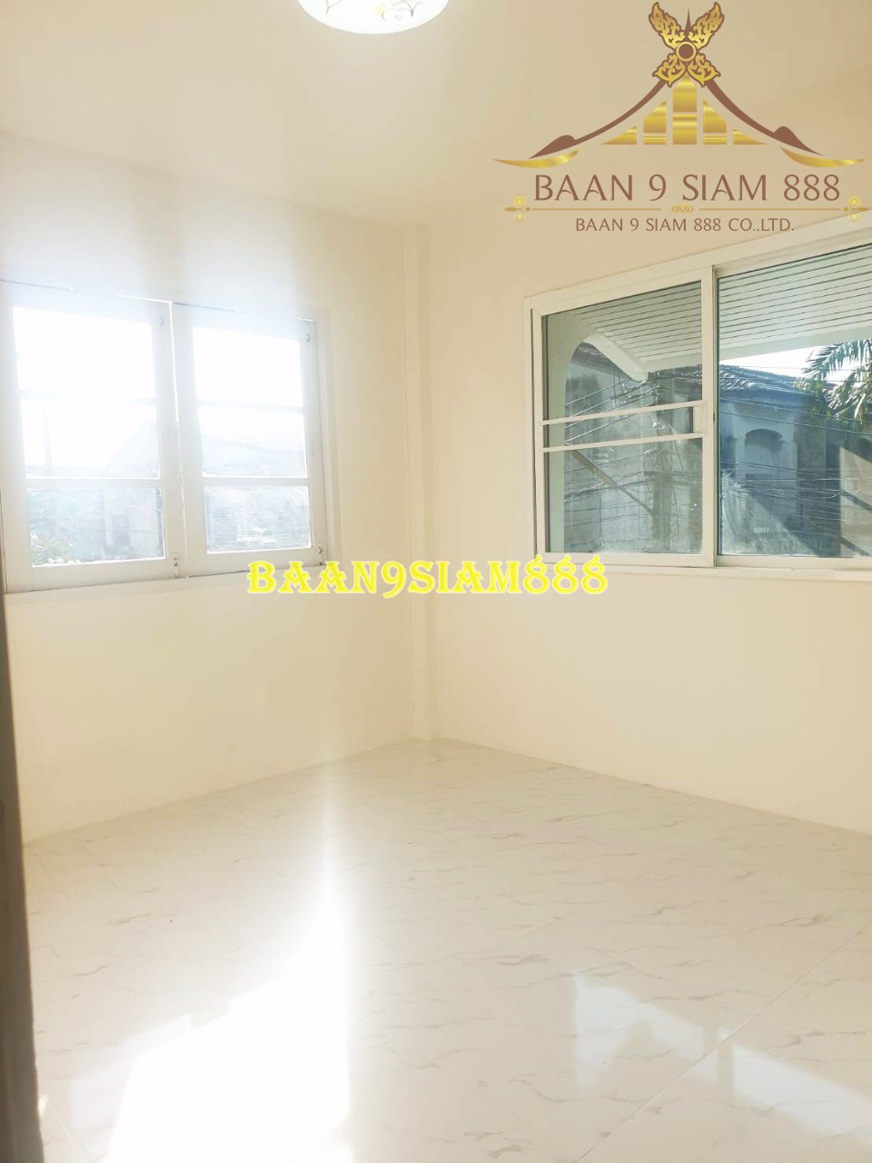 ทาวน์เฮ้าส์-หมู่บ้าน-กฤษติญา3-แปลงมุม