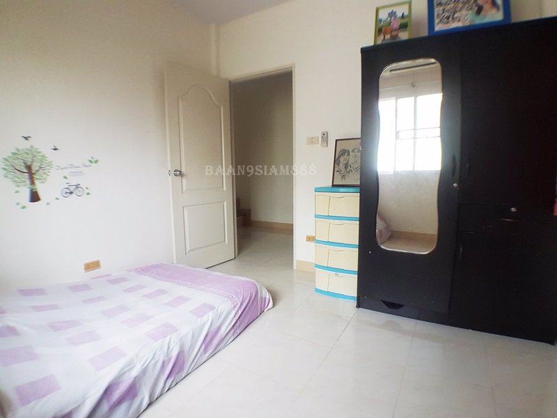 บ้านแฝด-หมู่บ้าน-บางกอกการ์เด้นท์-หลังมุม-