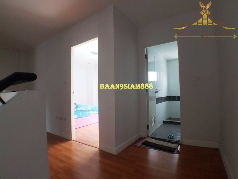 ทาวน์เฮ้าส์ปลูกสร้างเอง-ซอยมิตรอารีย์2