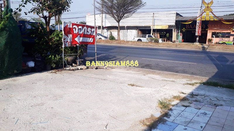 ที่ดินติดถนนบางกรวย-ไทรน้อย