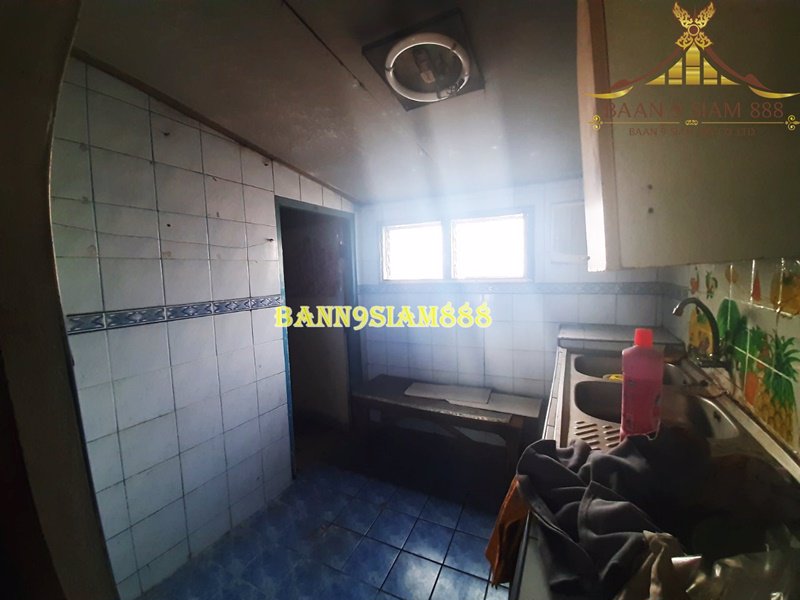 ทาวน์เฮ้าส์-หมู่บ้าน-ไทยานนท์