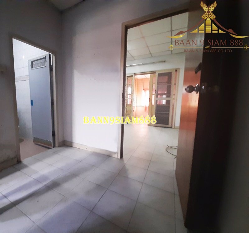 ทาวน์เฮ้าส์-หมู่บ้าน-ไทยานนท์