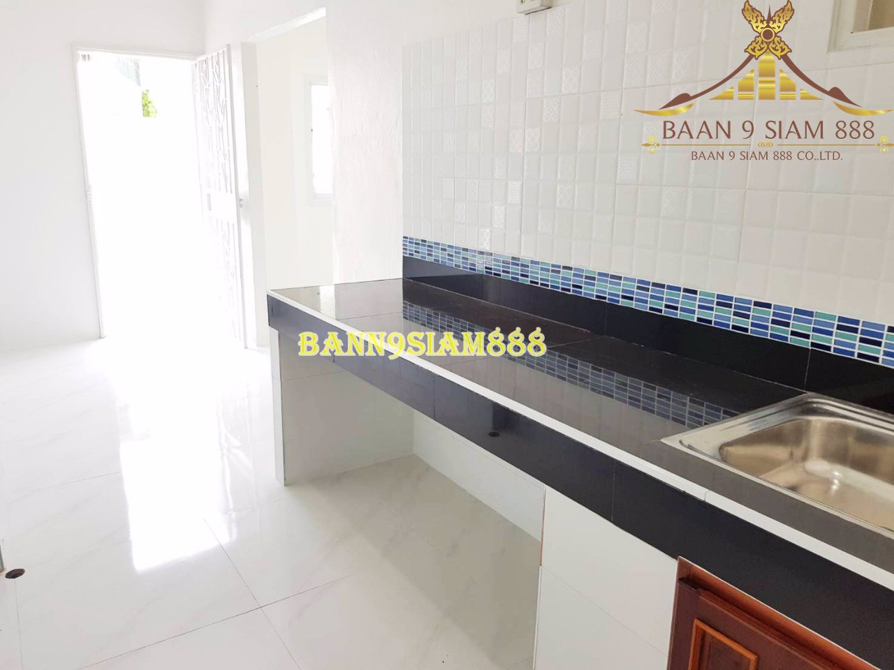 ทาวน์เฮ้าส์-หมู่บ้านบัวทอง4-แปลงมุม