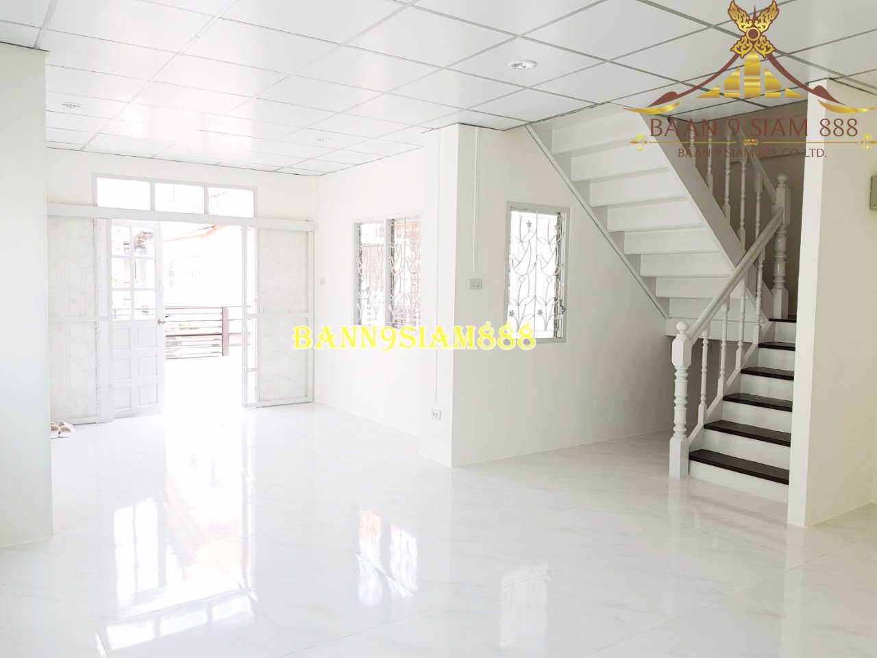 ทาวน์เฮ้าส์-หมู่บ้านบัวทอง4-แปลงมุม