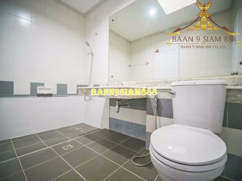 ทาวน์เฮ้าส์-หมู่บ้าน-บุศรินทร์-บ้านกล้วย-