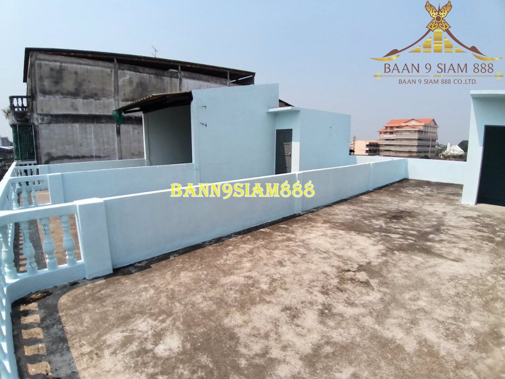 อาคารพาณิชย์-3ชั้นครึ่ง-ซอยวุฒากาศ