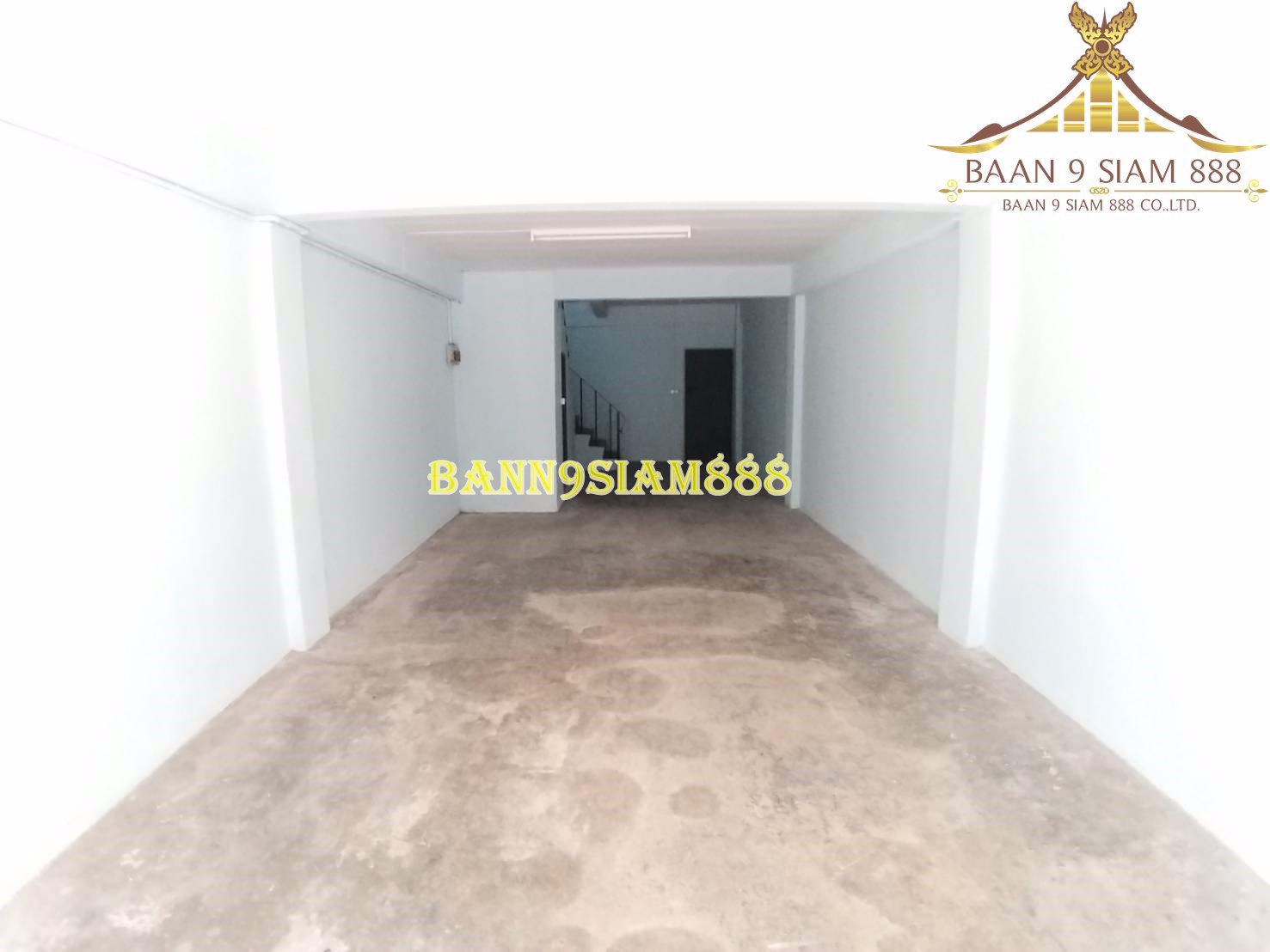 อาคารพาณิชย์-3ชั้นครึ่ง-ซอยวุฒากาศ