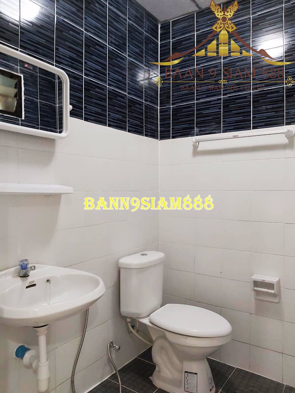 ทาวน์เฮ้าส์-2ชั้น-หมู่บ้าน-นันทิชา-บางกรวย-ไทรน้อย