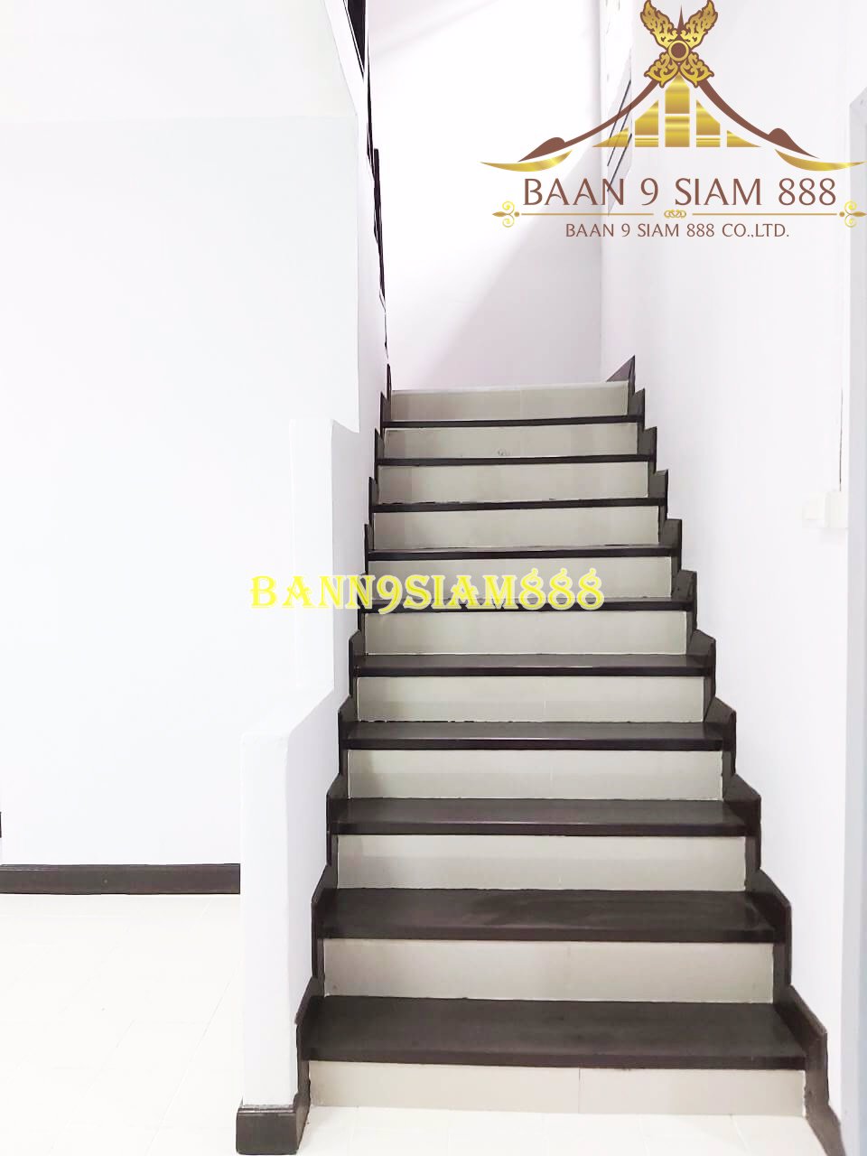 ทาวน์เฮ้าส์-2ชั้น-หมู่บ้าน-พฤกษา3