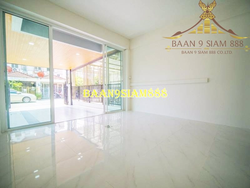 ทาวน์เฮ้าส์-หมู่บ้าน-สิรีนเฮ้าส์-ไทรม้า-ท่าอิฐ