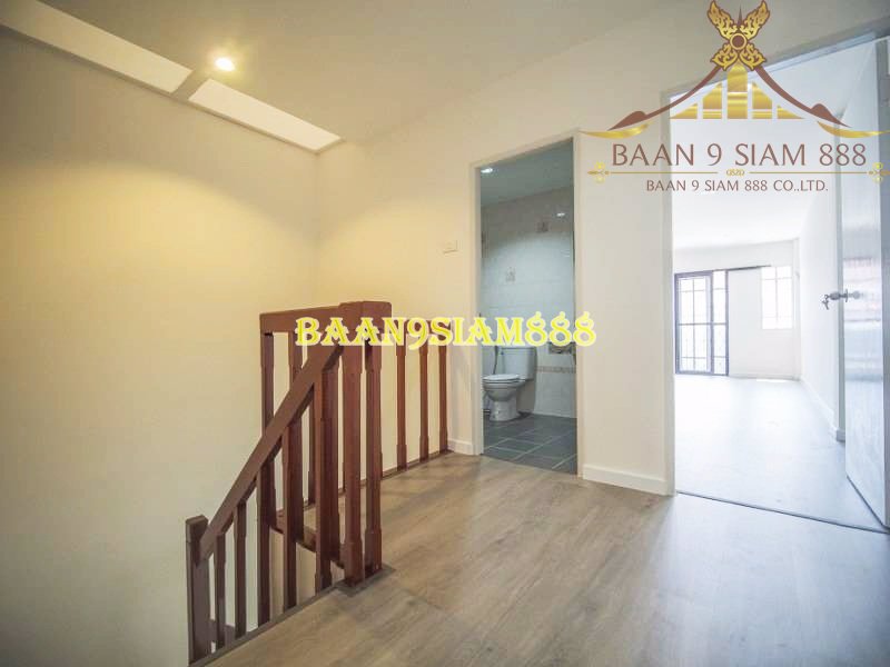 ทาวน์เฮ้าส์-หมู่บ้าน-สิรีนเฮ้าส์-ไทรม้า-ท่าอิฐ