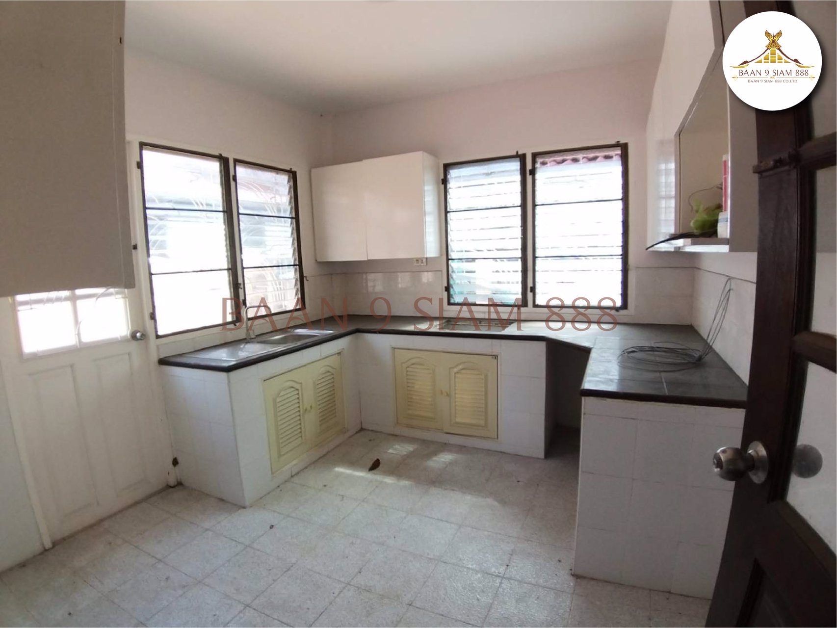 บ้านเดี่ยว-หมู่บ้านชลลดา-บางบัวทอง-หลังมุม-