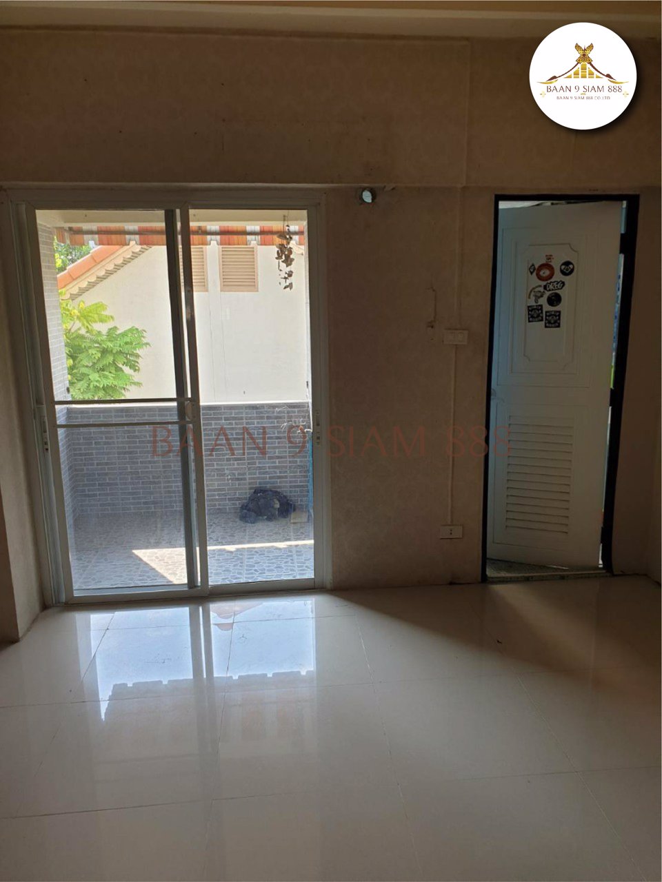 คอนโด-เรวดีคอนโด-ซอยเรวดี-6-ชั้น1-ทำเลค้าขายได้