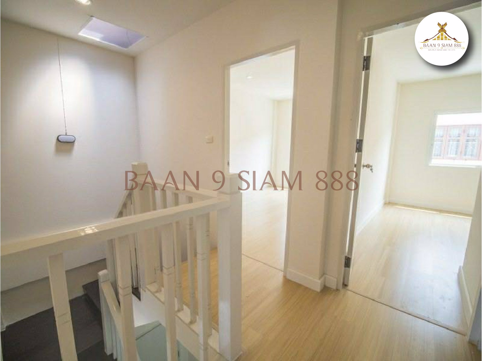 ทาวเฮ้าส์-หมู่บ้าน-ปิยวรารมย์-1-บางบัวทอง