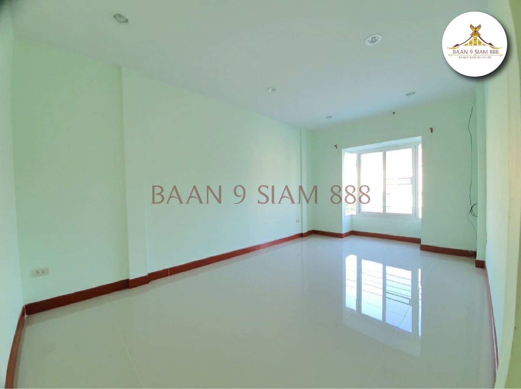 ทาวน์เฮ้าส์-หมู่บ้านบัวทองธานี-ติดถนนกาญจนาภิเษก-ตรงข้ามสมบัติบุรี