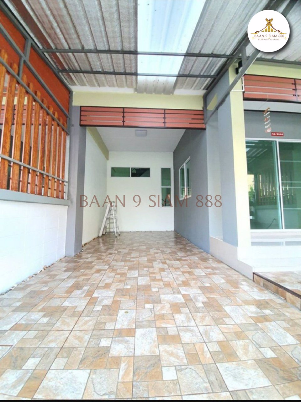 ทาวน์เฮ้าส์-หมู่บ้านบัวทองธานี-ติดถนนกาญจนาภิเษก-ตรงข้ามสมบัติบุรี