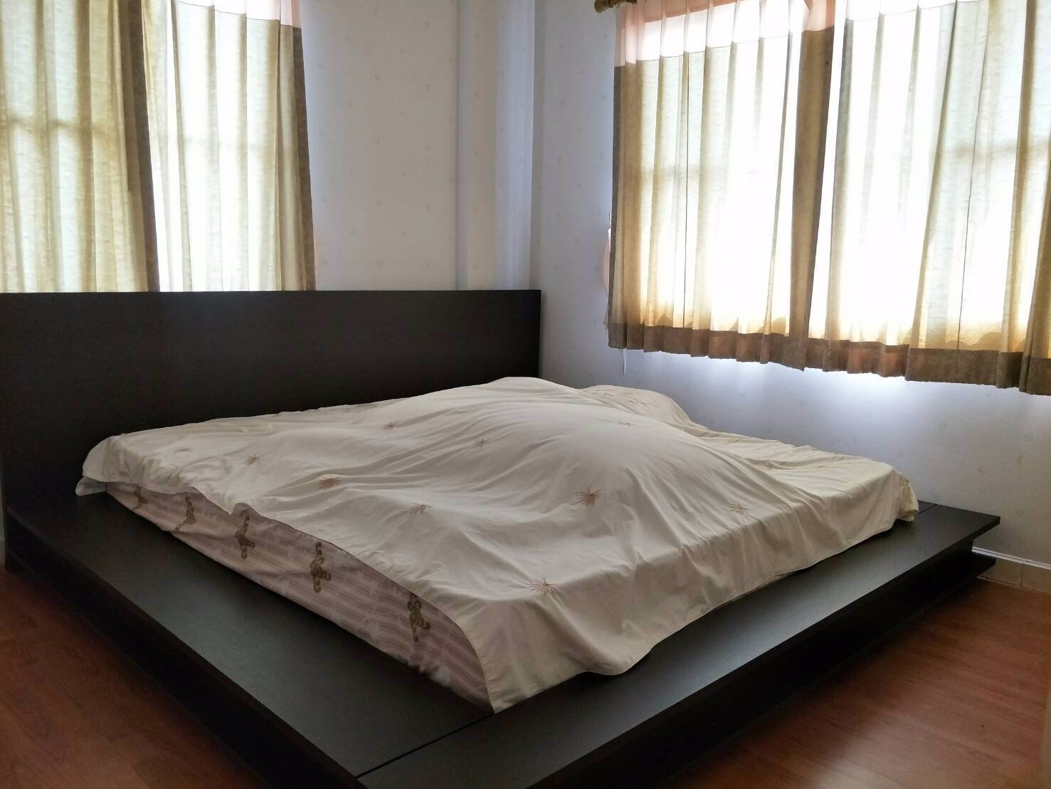 ขาย-บ้านเดี่ยว-2-ชั้นหลังมุม-ปาริชาติ-78-ตรว-ซปาริชาติ-3-ถคุ้มเกล้า-11-สภาพดีมาก-อยู่ต้นโครงการ