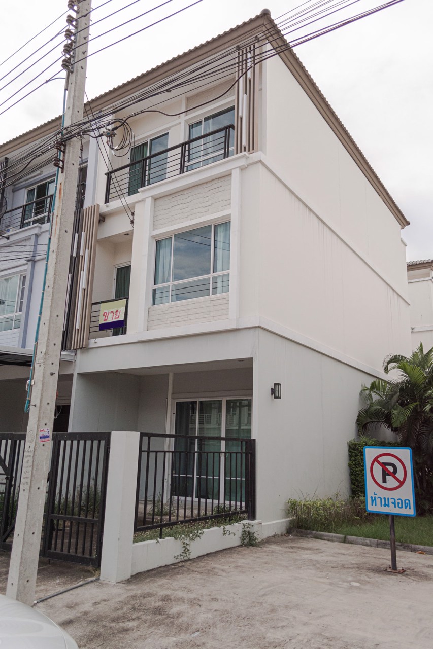 ขายบ้าน-ทาวน์โฮม-เดอะ-แพลนท์-ซิตี้-นวมินทร์-86