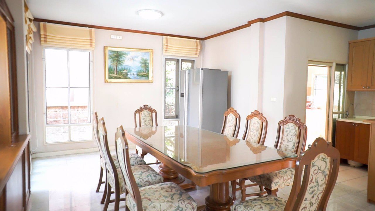 หมู่บ้านพฤกษ์ภิรมย์รีเจ้นท์-ปิ่นเกล้า-