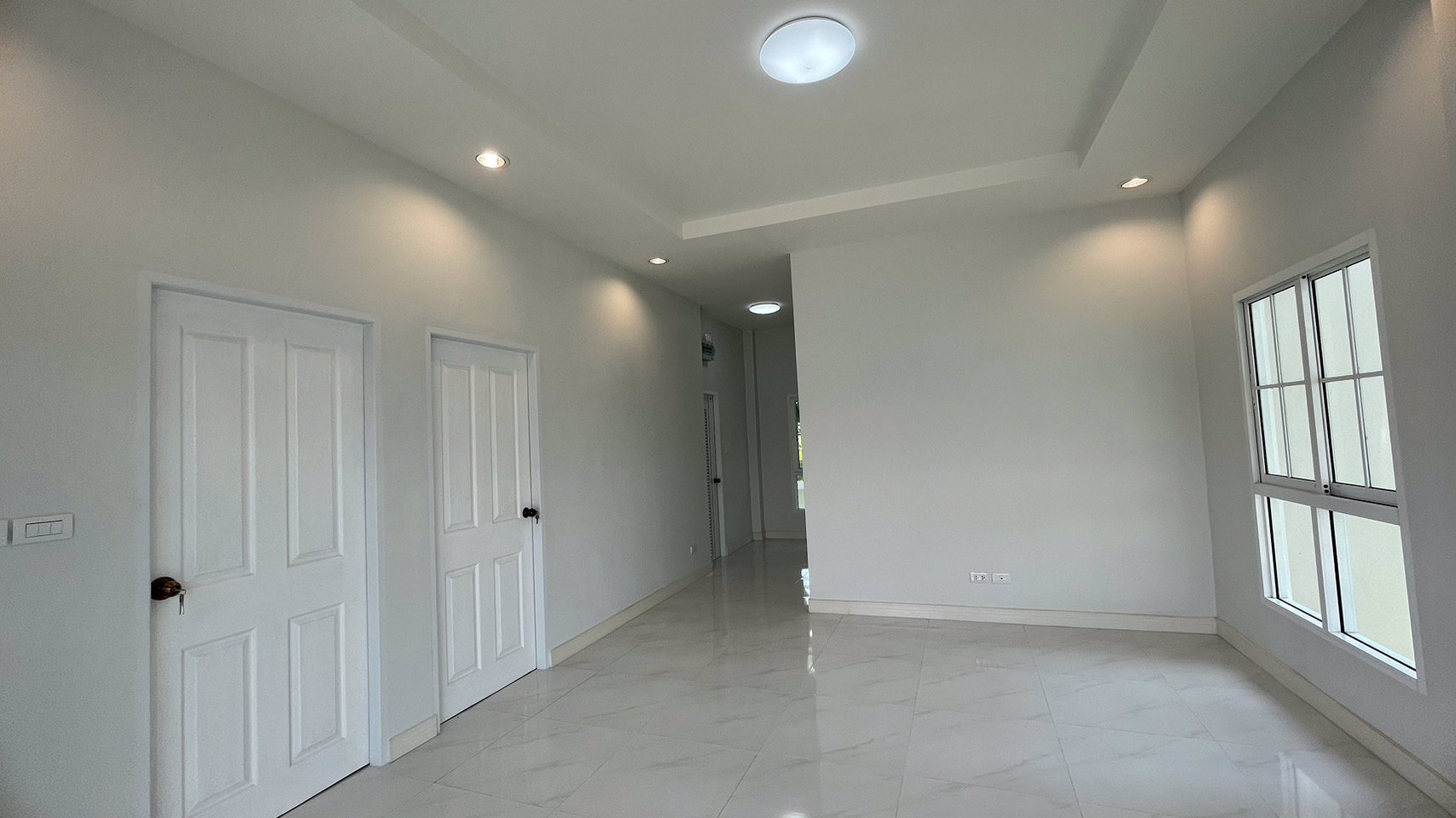 ขายบ้านเดี่ยว-สไตล์โมเดิร์น-โครงการเลดี้แลนด์24-ยูนิตสุดท้าย