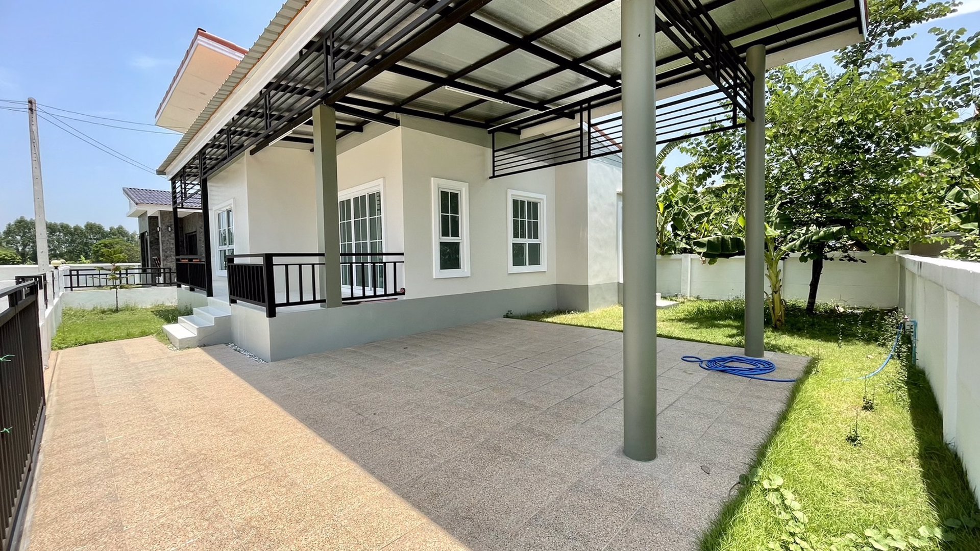 ขายบ้านเดี่ยว-สไตล์โมเดิร์น-โครงการเลดี้แลนด์24-ยูนิตสุดท้าย