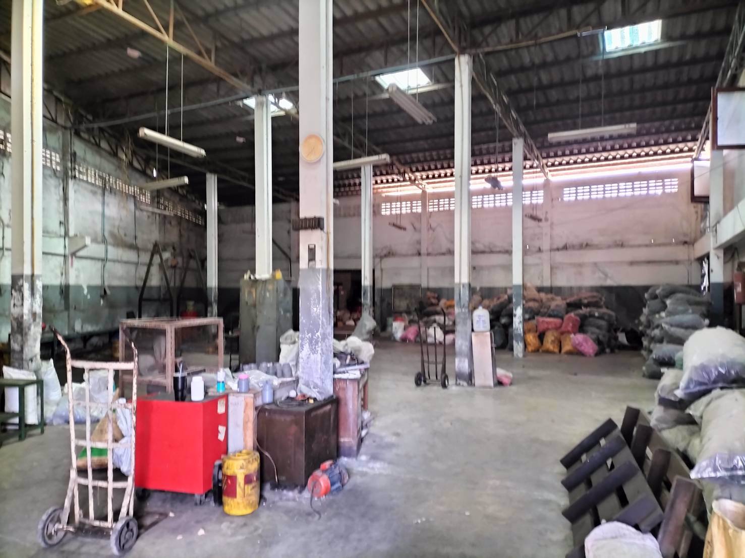 ให้เช่าโรงงาน-มีรง4-ซอยบางกระดี่-32-พระรามที่-2-เขตบางขุนเทียน-เนื้อที่รวม-0-3-729-ไร่