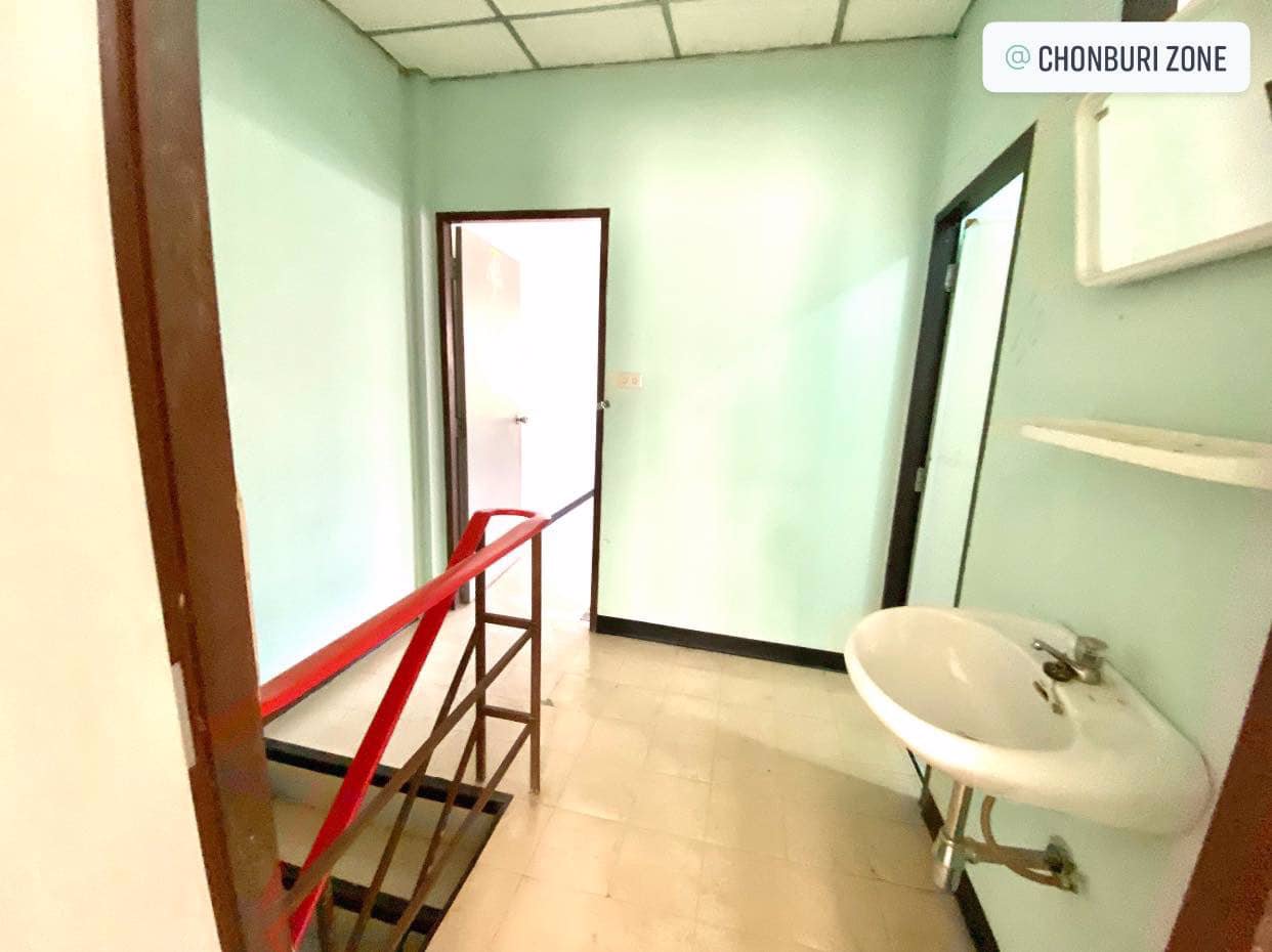 ให้เช่าบ้าน-ทาวน์โฮม-2-ชั้น หมู่บ้านอีสเทริน์แลนด์-หนองยายบู่-ศรีราชา