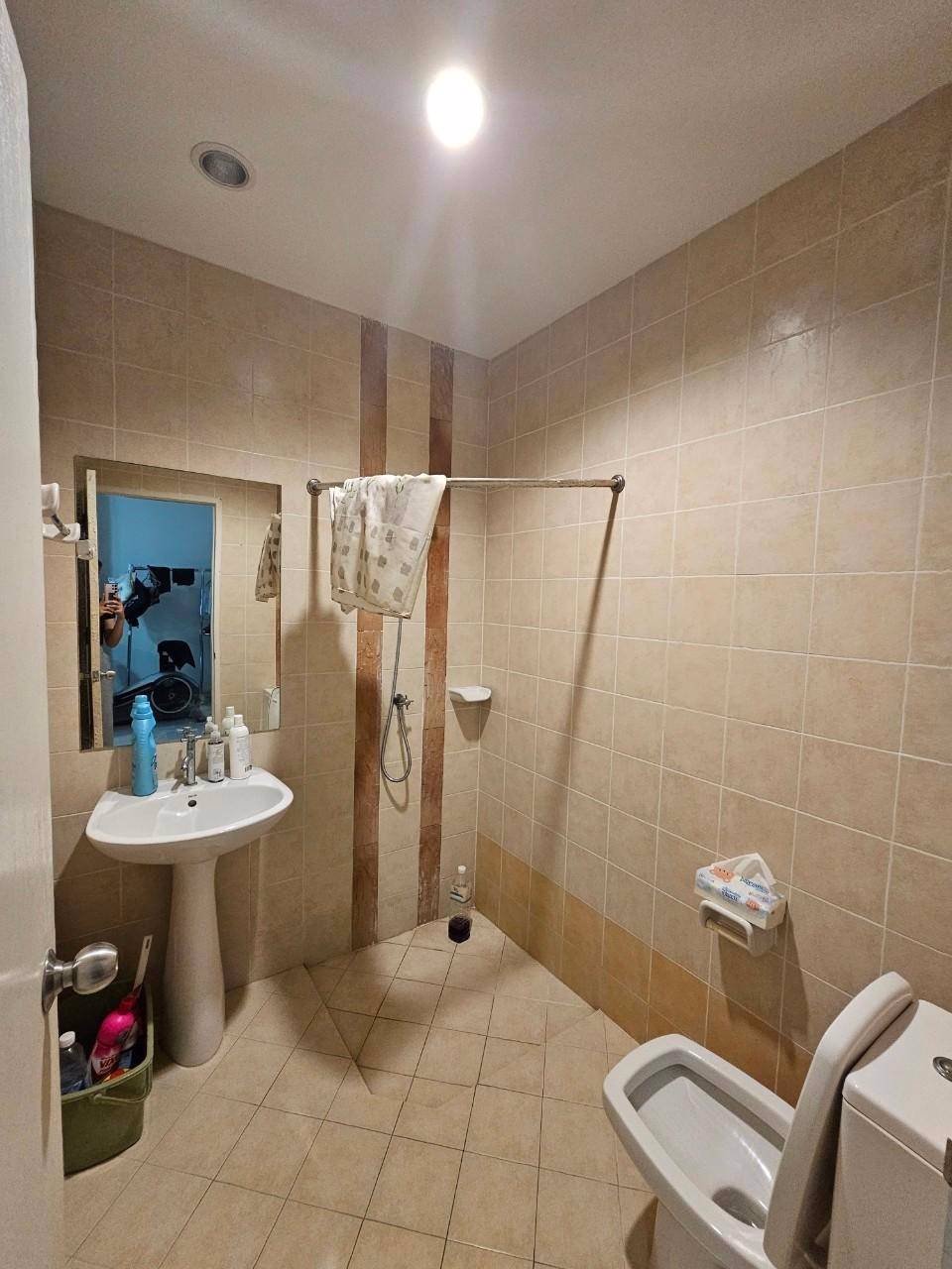 ซื้อบ้านเงินเหลือ-บ้านแฝด-หมู่บ้าน-แกรนด์กิตติยา