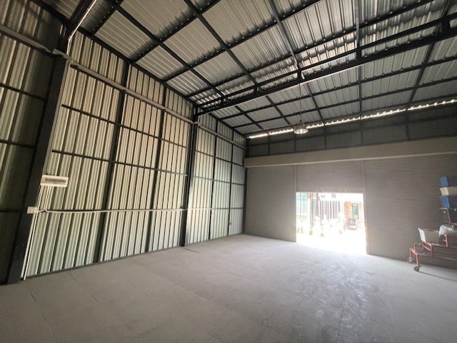 ขายที่ดินพร้อมสิ่งปลูกสร้าง-พุทธมณฑลสาย3