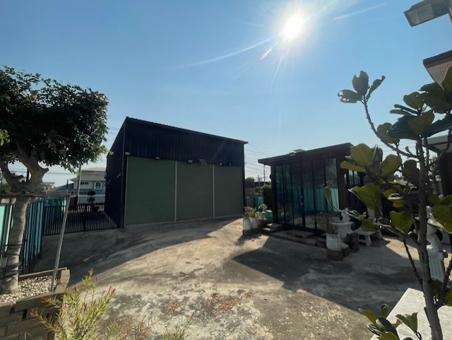 ขายที่ดินพร้อมสิ่งปลูกสร้าง-พุทธมณฑลสาย3