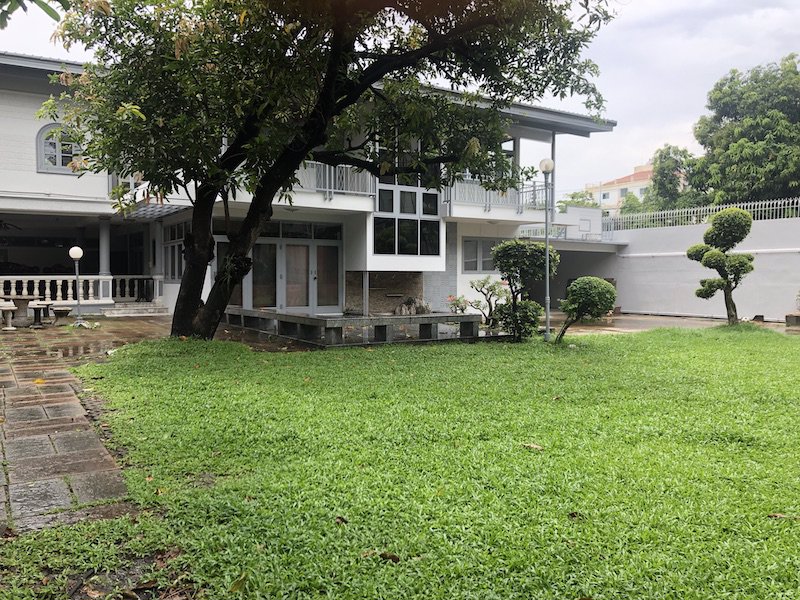 บ้านหลังใหญ่-2-ชั้น-ให้เช่าซอย-สุขุมวิท-62-big-house-200-square-wah-for-rent-sukhumvit-62-bts