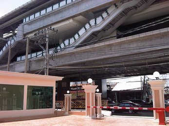 ประกาศเช่า-ขายคอนโด-symphony-1-ห้องนอน-เดิน-10-ก้าวจากคอนโดก็ถึง-bts-บางจากแล้ว