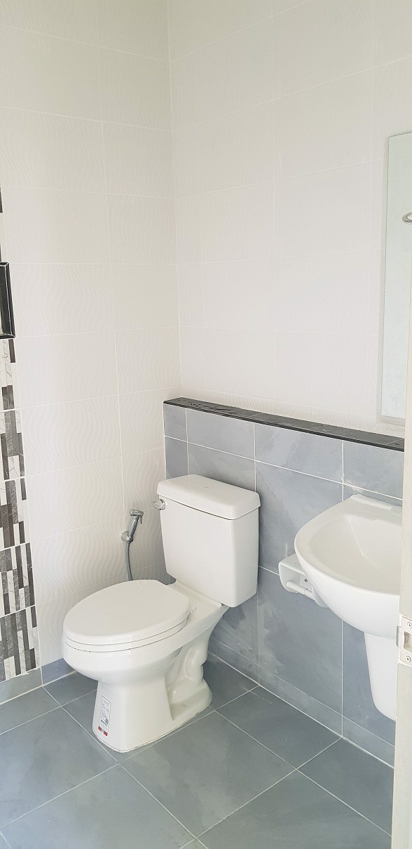 ขายบ้านแฝดชั้นเดียวสร้างใหม่พร้อมที่จอดรถ-มธัญญาพร2-ถรังสิต-นครนายก-คลอง8-ธัญบุรี