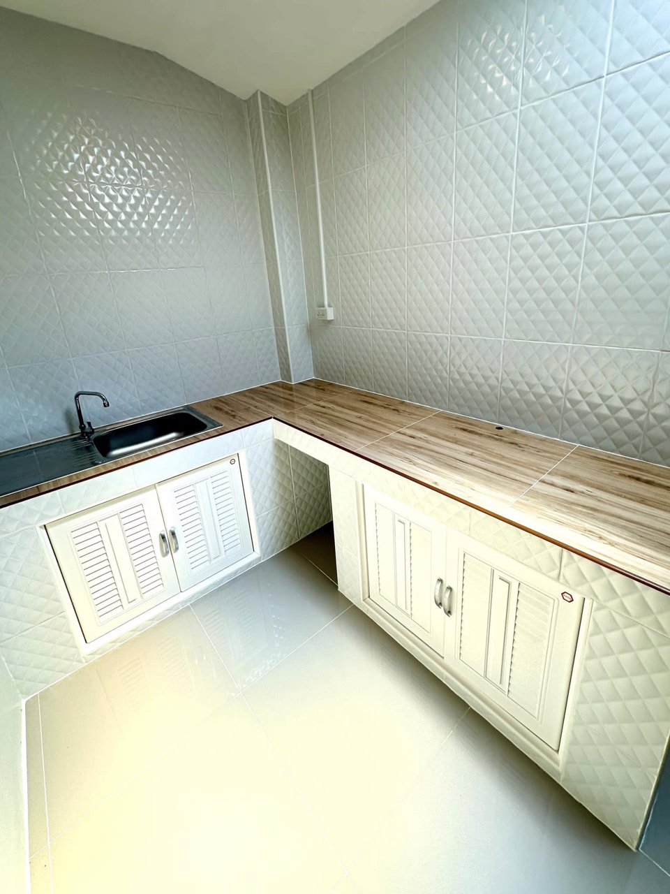 ขายถูก-หมู่บ้านเรือนสุข2-คลอง8-ธัญบุรี