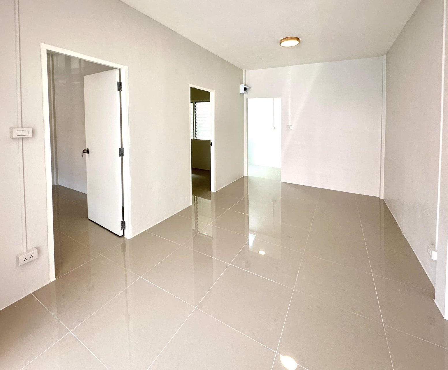 ขายถูก-หมู่บ้านเรือนสุข2-คลอง8-ธัญบุรี