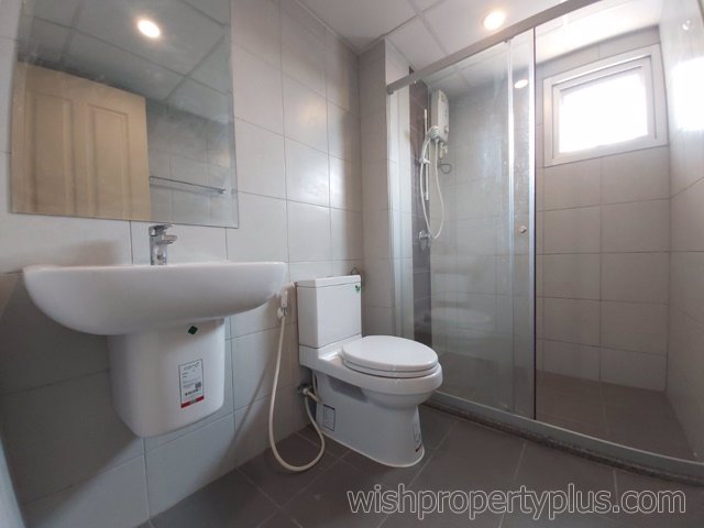 ขายคอนโดใกล้ห้างสรรพสินค้า