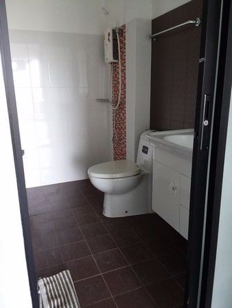 คอนโดมิเนียม-ข้าวหลาม-คอนโด-ถนนข้าวหลาม-อเมือง-จังหวัดชลบุรี-จำนวน-4-ห้อง