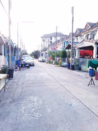 ทาวน์เฮ้าท์-2-ชั้น-มบเมืองประชา-ใกล้รถไฟฟ้าสายสีม่วง-พร้อมอยู่-จปทุมธานี