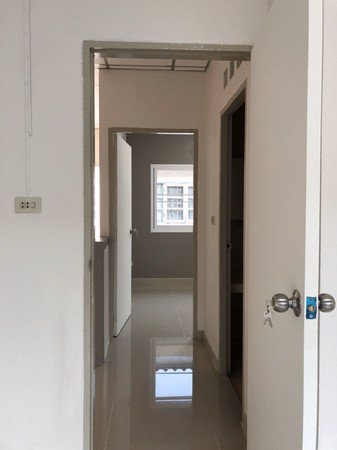 ทาวน์เฮ้าส์แต่งสวย-มบนวดี-ใกล้รถไฟฟ้า-บางใหญ่-จนนทบุรี