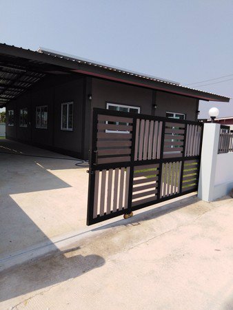 ขายบ้านสร้างใหม่สไตล์โมเดิร์นลอฟต์สารภีปากกองห่างจากตัวเมืองเชียงใหม่15กิโล