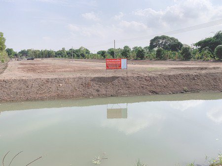 ที่ดินพร้อมสร้างบ้าน-18แปลง-แยกฉโนด-น้ำ-ไฟ-ถนนคอนกรีต-มีครบ-จปทุมธานี