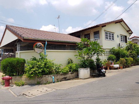 บ้านแฝด2ชั้น-หมู่บ้านปิ่นเจริญ3-ใกล้รถไฟฟ้า-เฟอร์นิเจอร์เครื่องใช้ไฟฟ้าครบ-ดอนเมือง-กทม