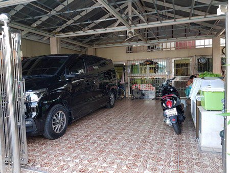 บ้านแฝด2ชั้น-หมู่บ้านปิ่นเจริญ3-ใกล้รถไฟฟ้า-เฟอร์นิเจอร์เครื่องใช้ไฟฟ้าครบ-ดอนเมือง-กทม